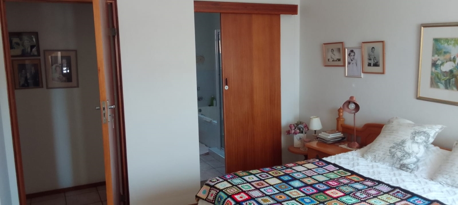 3 Bedroom Property for Sale in Safari Gardens North West